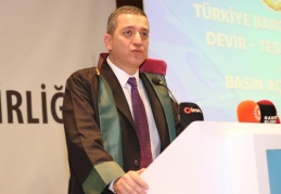 Depremzede çocukların farklı derneklere gönderildiği yönünde ihbarlar alıyoruz