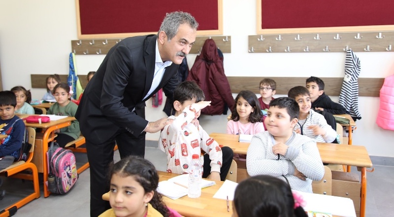 Depremzede öğrenciler LGS'ye istedikleri ilde girebilecek