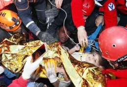 Depremzedelerin üzerine örtülen alüminyum örtü nedir?