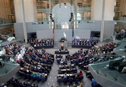 Der Spiegel dergisi: Alman hükümeti Federal Meclis'in aldığı karara mesafe koyacak