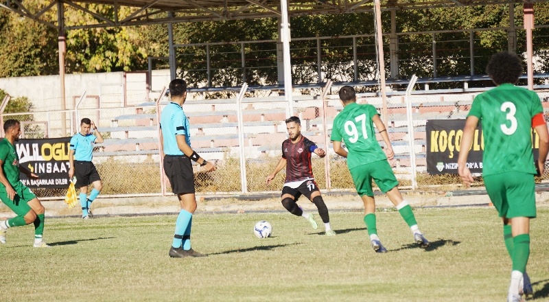 Derbinin galibi Ankas 2-0