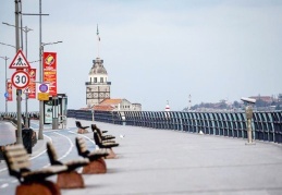Derhal bir ay boyunca tam kapanmaya gidilmeli!