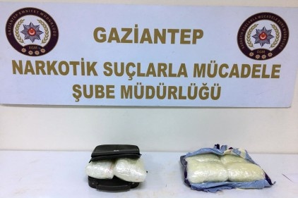 Derin dondurucudan 11 kilo uyuşturucu çıktı 