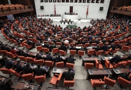 Derneklere 'kayyım' düzenlemesi yasalaştı