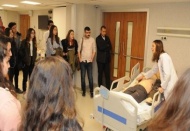 Ders ve sosyal alanlara ilişkin bilgi aldılar