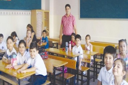 Ders zili minik öğrenciler için çaldı