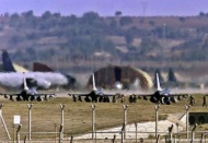 Deutsche Welle, İncirlik için “kıran kırana pazarlık” diye yazdı