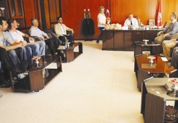 Dev adamlar teşekkür turunda 