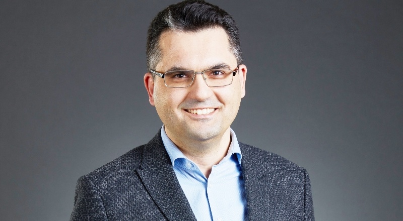 DEVA Partisi Dijital Dönüşüm ve Teknoloji Politikaları Başkanı Burak Dalgın: “Sosyal medya kanunu; yasaklıyor, yoksullaştırıyor, yalnızlaştırıyor”