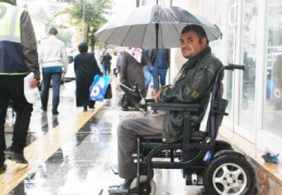 Devlet, engelli bireylerle barışık olmalı