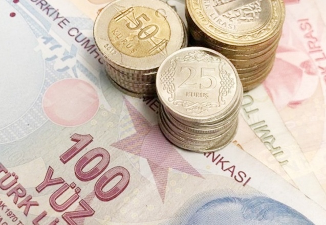 "Devlet vergiyi yüzde 10 azaltsın, biz de asgari ücrete yüzde 25 zam yapalım"