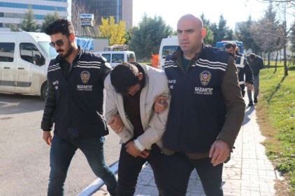 Devleti 1 buçuk milyon zarara uğrattılar
