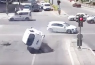 Devri yeni alınan aracın ilk kazası kamerada