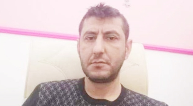 Devrilen hafif ticari aracın sürücüsü hayatını kaybetti