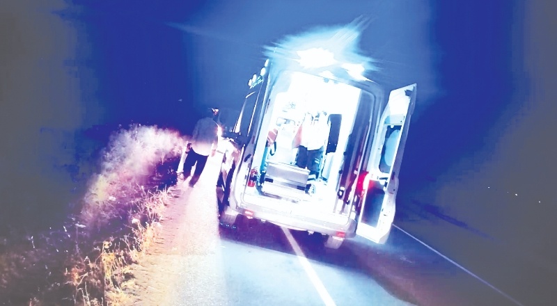 Devrilen otomobildeki 14 yaşındaki çocuk öldü