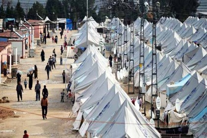 Deyr ez Zor, mülteci kampında patlamadan 100 kişi öldü