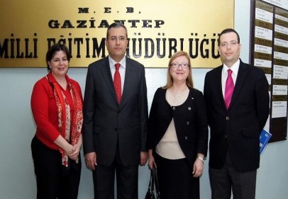 Dil eğitiminde ABD büyükelçiliği ile işbirliği yapılacak