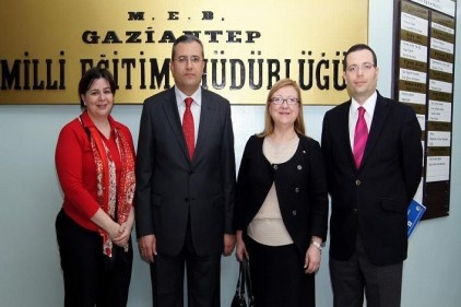 Dil eğitiminde ABD büyükelçiliği ile işbirliği yapılacak