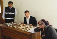 Dilencinin üzerinden bin 645 lira çıktı