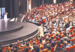 Dinamik nüfusumuzu geleceğe sağlıklı taşımalıyız