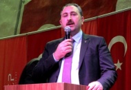 Dindar bir nesil yetiştirmek istiyoruz