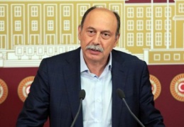 Diplomasi, diyalog yolları açılmalı