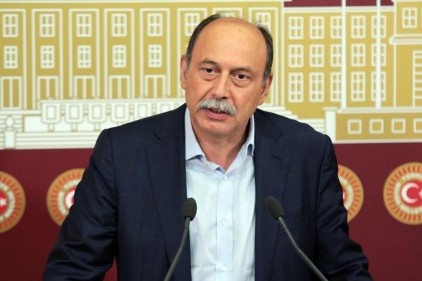 Diplomasi, diyalog yolları açılmalı