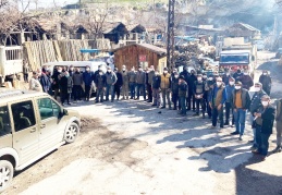 Direkçi Pazarı esnafı yeni bir yer istiyor