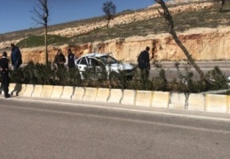 Direksiyon hakimiyetini kaybedince, takla attı