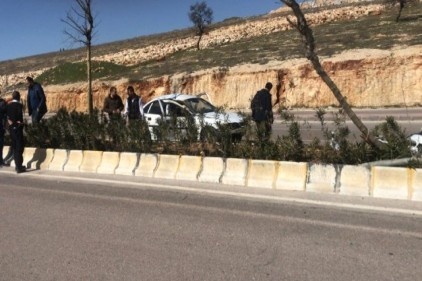 Direksiyon hakimiyetini kaybedince, takla attı