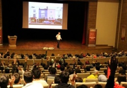 Dış görünüş ve fiziksel özelliklerden ziyade zekâ ve entelektüel seviye