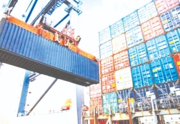 Dış ticaret açığı 2,9 milyar dolar