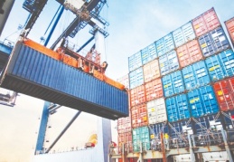 Dış ticaret açığı ekimde 1.5 milyar dolar oldu