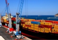 Dış ticaret açığı yüzde 76,5 azaldı