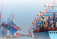 Dış ticaret açığı yüzde 32.6 azaldı