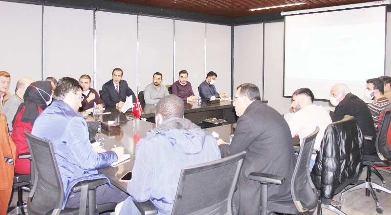 Dış ticarette müşteri bulma yöntemleri eğitimi düzenledi