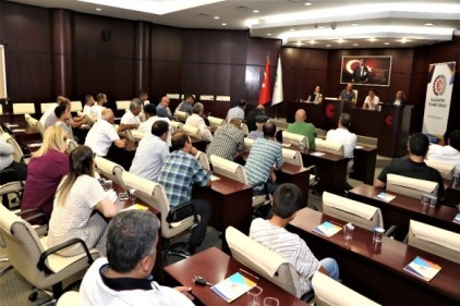 Dişi düve ve kuzu kesiminin mutlaka önüne geçilmeli