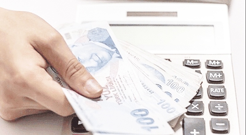 DİSK: 2021 yılı asgari ücreti net 3 bin 800 lira olmalı