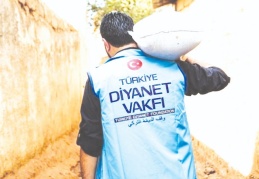 Diyanet Vakfı, topladığı 1 milyarlık TL'lik bağışın 959 milyon lirasını harcadı