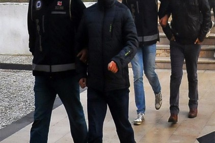 Diyarbakır merkezli 10 ilde FETÖ operasyonu: 10 gözaltı 