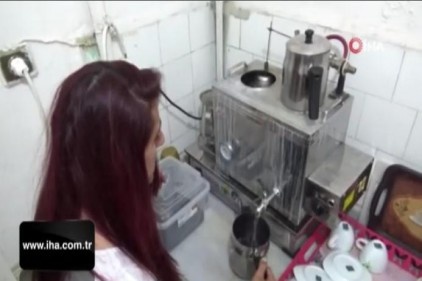 Diyarbakırlı genç kız, üniversiteye gidebilmek için çay ocağı işletmeye başladı