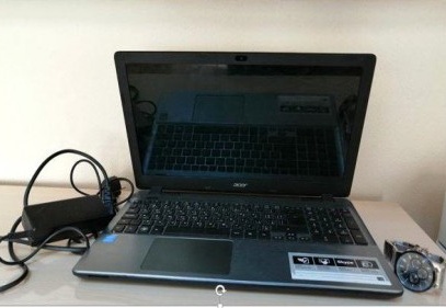 Dizüstü bilgisayar hırsızları önce kameralara sonra da polise yakalandı 