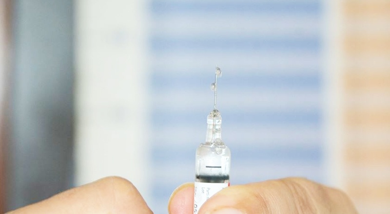DMO, Sağlık Bakanlığı'nın ihtiyacı olan 5 milyon adet aşı enjektörü için ihale açtı