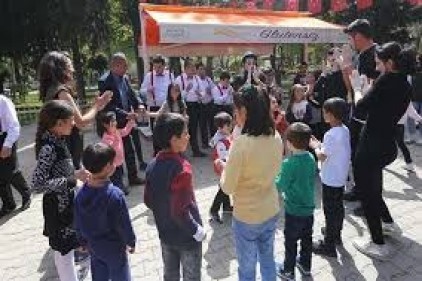 Doğa ile iç içe eğitim görüyorlar