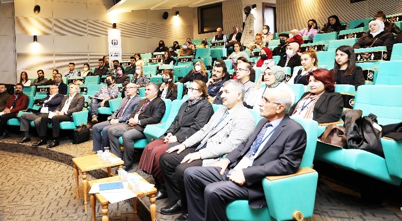 Doğada yetişen otlar birçok hastalığa iyi geliyor