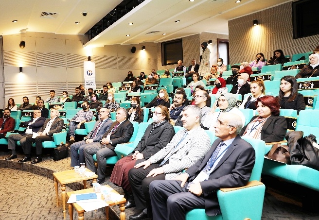 Doğada yetişen otlar birçok hastalığa iyi geliyor