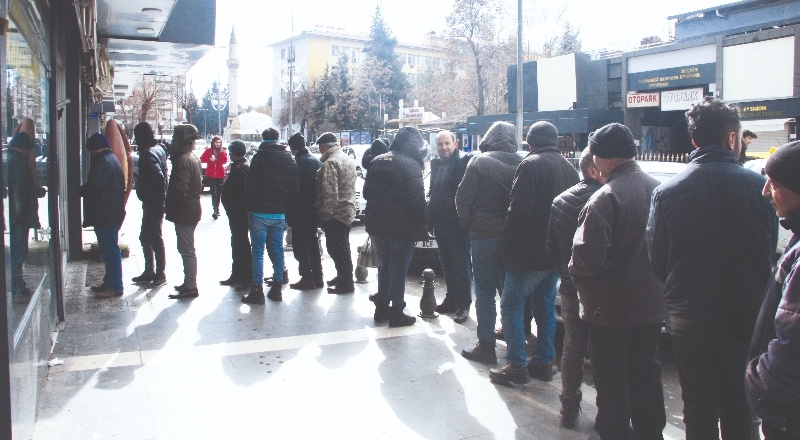 Doğalgaz kesildi, insanlar ekmeğe ulaşamadı