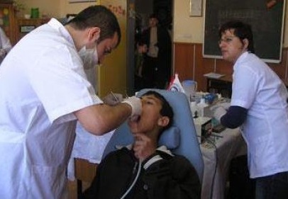 Doğru bakım ağız kokusunu önlüyor