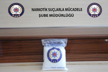 Doğu illerinden temin ettiği uyuşturucu maddeyi satmaya çalışıyordu