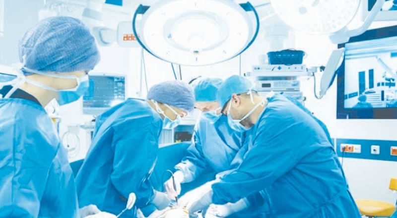 Doktor öğretim üyelerine nöbet ücreti ödenecek